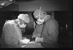 Zambia 1995- Daniele Gandini e Paolo Santoni al lavoro in sala operatoria a Lusaka