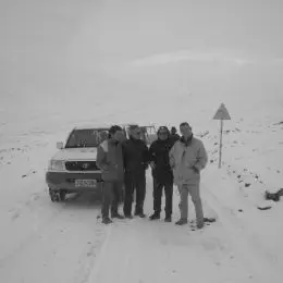 al passo tra shigatse e lhasa sotto la neve